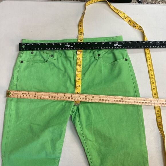 TALBOTS Women’s Cropped Capri Jeans Size 6P Inseam 21” Green Signature Flare - Picture 3 of 8